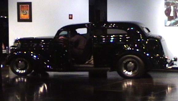 PM_092901_42